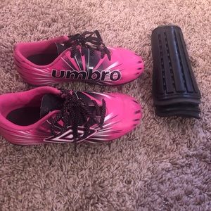 Size 11 soccer cleats and shin guards